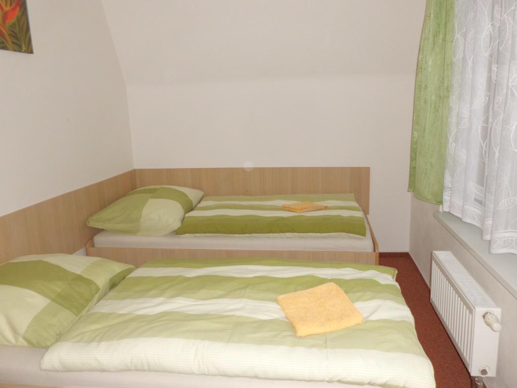 Penzion U Skritku Horni Becva Exterior photo